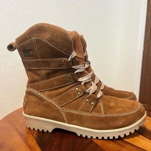 Sorel Women Brown Suede  Boots 8.5 waterproof